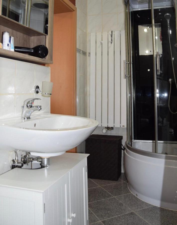 בראונשווייג Femerosa Apartment - Mit Garten - Free Wifi מראה חיצוני תמונה